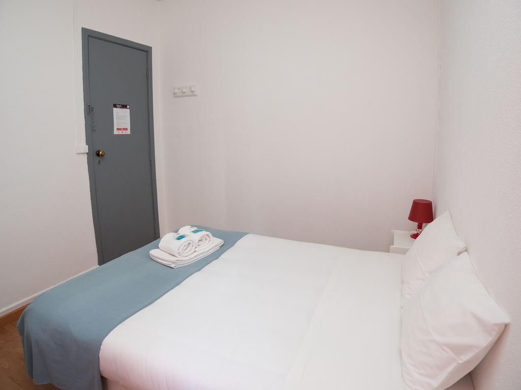 Peters Guesthouse Aveiro Luaran gambar